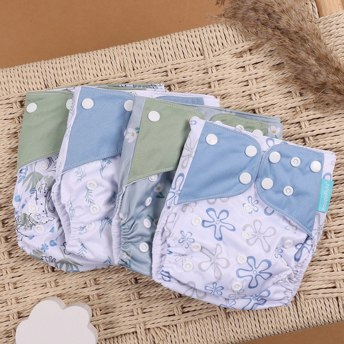 4Pcs/Set Eco-Friendly Cloth Diaper Ecological Reusable Baby Diapers