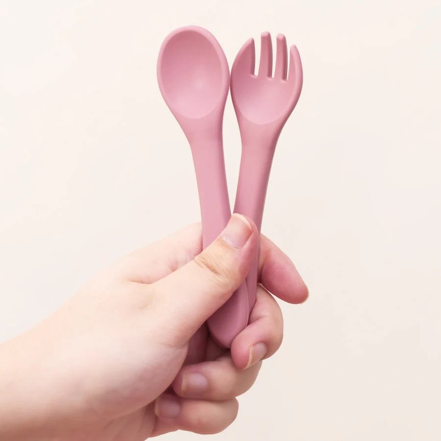 2PCS BPA Free Soft Silicone Spoon Fork Feeding Set Baby Feeding Solid Food Spoon Toddlers Cutlery for Children Tableware