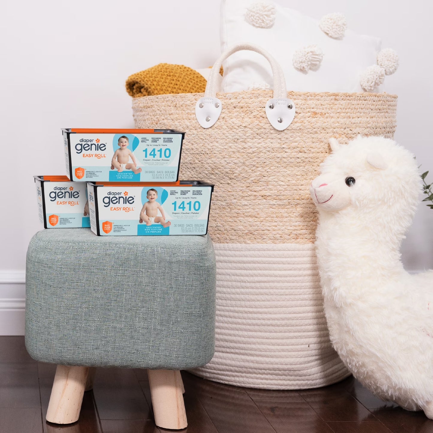 Diaper Pail Easy Roll Refill with 30 Bags, Holds up to 1410 Newborn Diapers